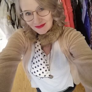 Meet your Posher, Carol